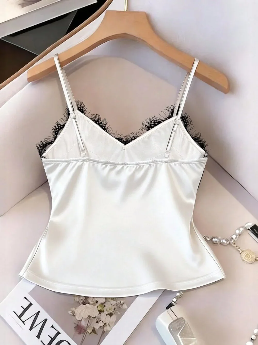 White Casual Sexy Women's Fitted Lace Camisole Top